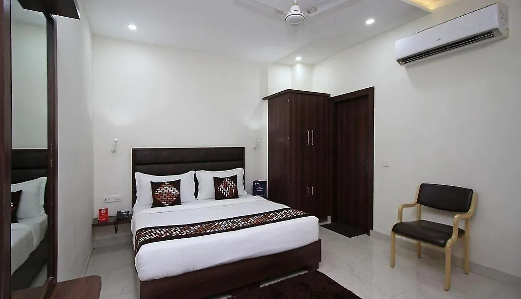 Hotel Opal Courtyard Agra  Hindistan