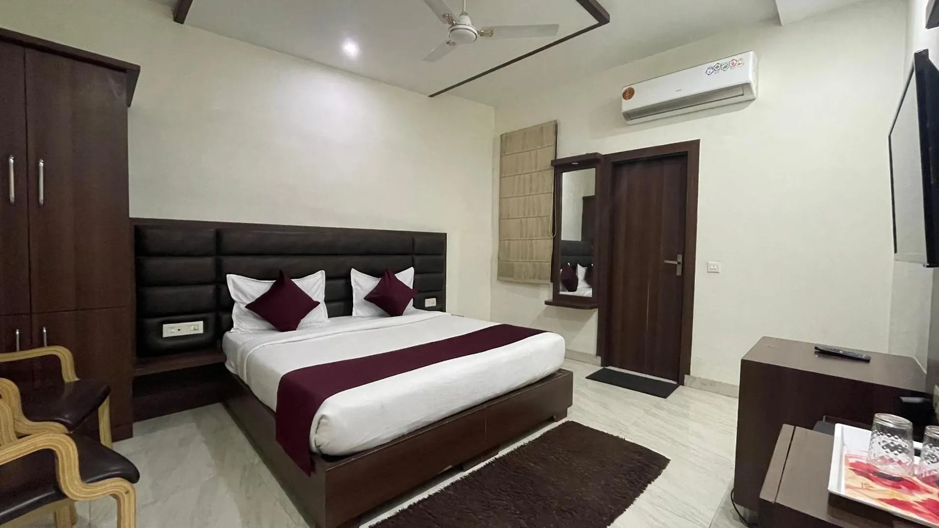 Hotel Opal Courtyard Agra  0*, Agra (Uttar Pradesh) Hindistan